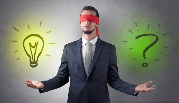 آموزش کسب درآمد از هوش مصنوعی: 14 سوال متداول با پاسخ‌های جامع و کاربردی